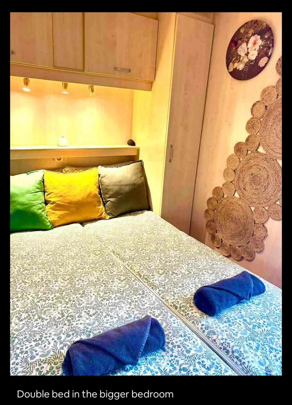 Wellness Bungalow With Jacuzzi &Sauna&Private Garden Near Amsterdam Vijfhuizen Экстерьер фото
